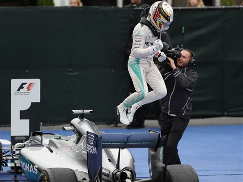 Canadian Grand Prix live: Lewis Hamilton wins in Montreal after holding