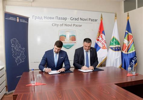 Potpisani Ugovori Za Sufinansiranje Dva Projekta U Novom Pazaru B