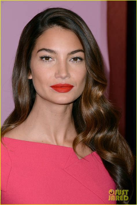 Victoria S Secret Model Lily Aldridge Prefers Sex Over Chocolate Photo