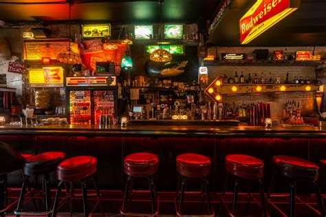 Dive Bar Trail The Best Dive Bars In The Usa