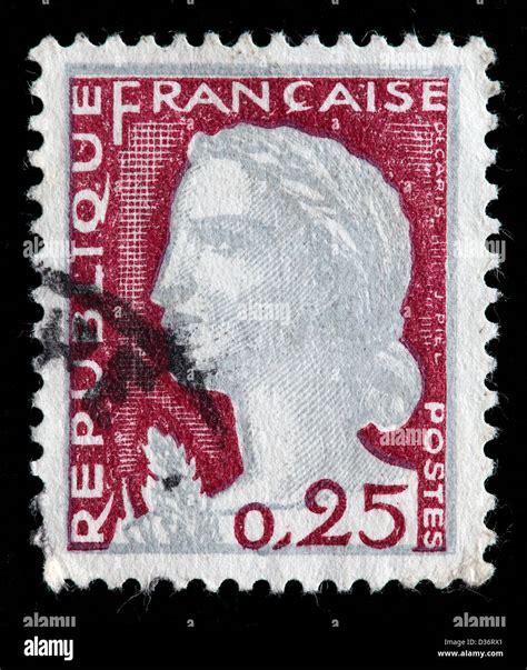 France Stamp Marianne Hi Res Stock Photography And Images Alamy