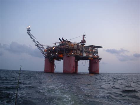 map of gulf of mexico oil rig locations