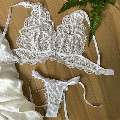 Conjunto Sem Bojo Toper Calcinha Cetim Conhe A A Treacy Lingerie Uma