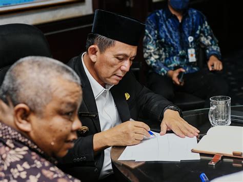 Gubernur Ansar Komitmen Untuk Tuntaskan Kawasan Gurindam