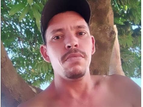 Homem Morto A Facadas Ap S Discuss O Em Brasil Ndia O Estado Online