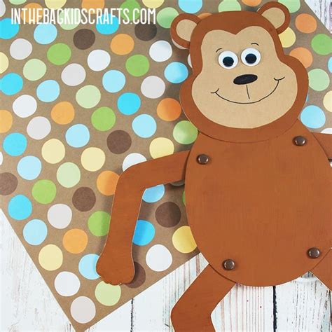 Monkey Craft {with FREE Craft Template} • In the Bag Kids' Crafts