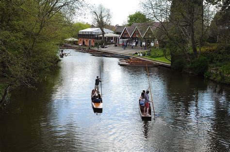 Cherwell Boathouse Restaurant And Punt Station The Oxford Magazine