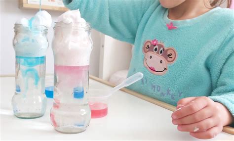 Experimento para niños con color Los cuentos de Mamá