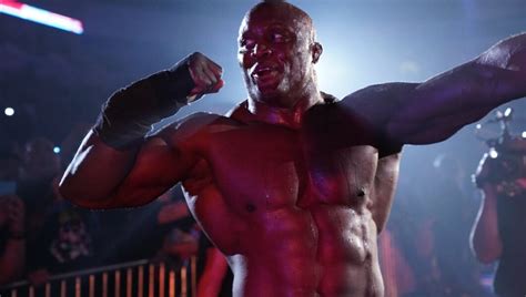 How Bobby Lashley Stays Fit and Strong: His Workout and Diet Plan ...