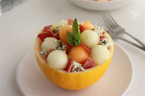 Ensalada de melón con jamón y queso azul Cocinando Entre Olivos