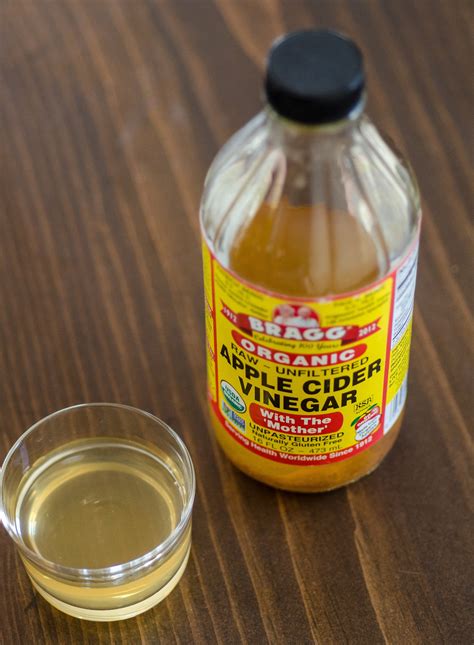 Difference Between Apple Cider Vinegar With The Mother And Without Apple Poster