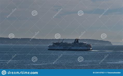 BC Ferries Tsawwassen Ferry Passenger Pick Up Terminal Parking Lot And