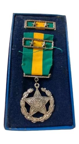 Antiga Medalha Militar Em Metal Anos Servi O C