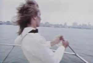 Musikvideo: Rod Stewart - Sailing