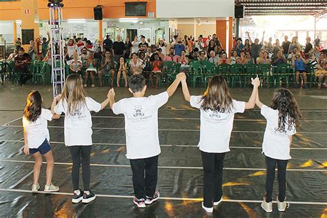 Festival De Gin Stica E Dan A Clube De Regatas