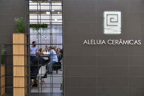 Cersaie O Que Aconteceu Aleluia Cer Micas