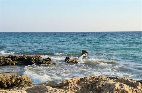 Gambar Pantai Laut Pasir Batu Lautan Horison Gelombang Liburan