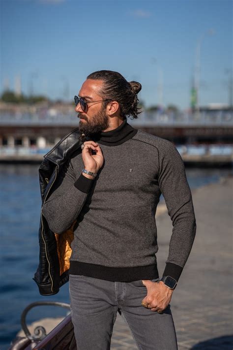 Black Slim Fit Turtleneck Sweater For Men Gentwith