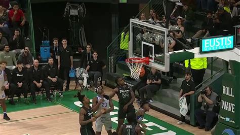 Kevin Cross Elevates For The Big Time Stuff Espn Video