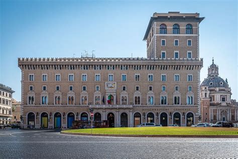 The Piazza Venezia History Is As Dramatic As The Square