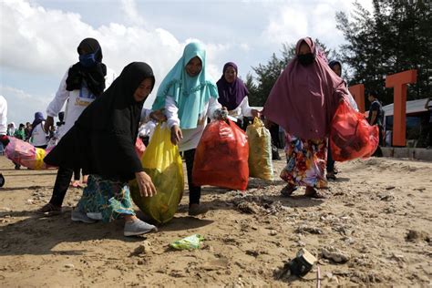 Contoh Pidato Bahasa Sunda Tentang Kebersihan Sebagai Referensi