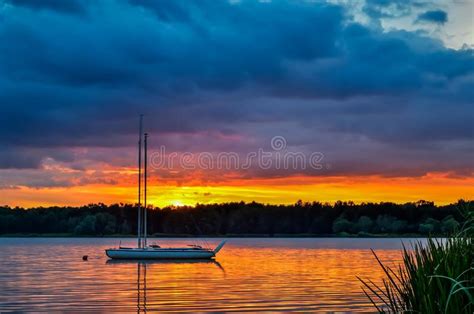 Beautiful Summer Evening Landscape Stock Image Image Of Edge Clouds