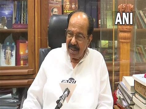 Veerappa Moily slams Karnataka govt over Siddaramaiah's "egg attack ...