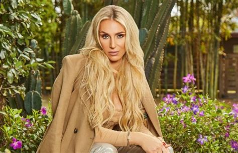 Charlotte Flair Net Worth | Age | Weight | Children | Instagram | Bio - Stardom Networth