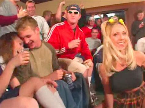 Pledge Week Starts With A Bang As Smokin Sorority Babes Fuck At Frat Party Heatwave