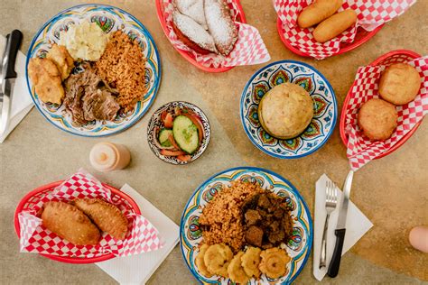 El Taino Brings a Taste of Puerto Rico to Corpus Christi - The Bend ...