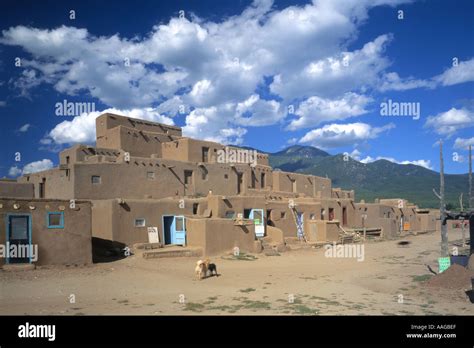 Taos Pueblo Taos New Mexico Stock Photo - Alamy