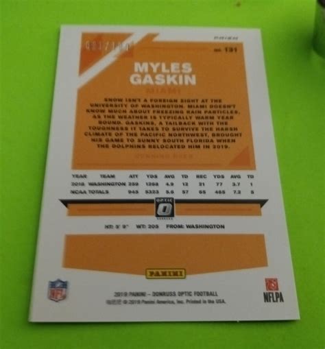 2019 Panini Donruss Optic Rookies Orange Prizm 131 Myles Gaskin 199