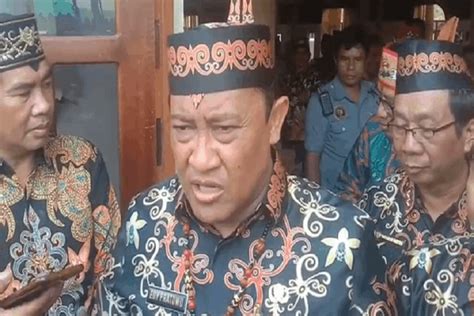 Wakil Gubernur Kalteng Jadi Inspektur Upacara Pada Peringatan Hut Barito