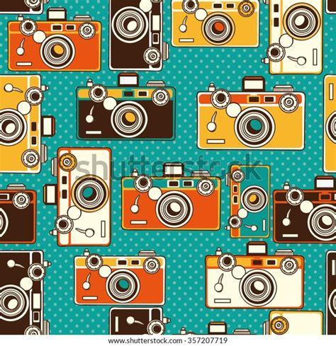 Vintage Colorful Photo Cameras Seamless Pattern Stock Vector Royalty