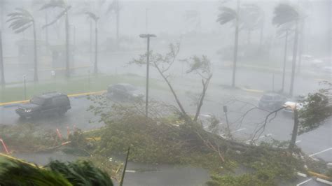 Puerto Rico Reporta Primeros Daños Materiales Tras El Paso Del Huracán