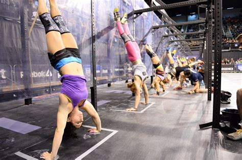 Handstands — Crossfit Amplify