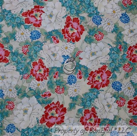 BonEful Fabric FQ Cotton Quilt Cream Pink Green Leaf Flower Bloom