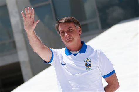 Bolsonaro convoca apoiadores para grande manifestação no dia 25 de