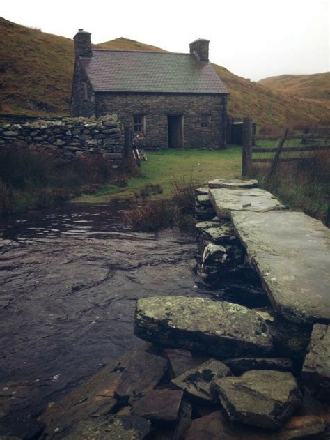 Pin Di Gay Lucas Smith Su Skyfall Luoghi Meravigliosi Luoghi Galles