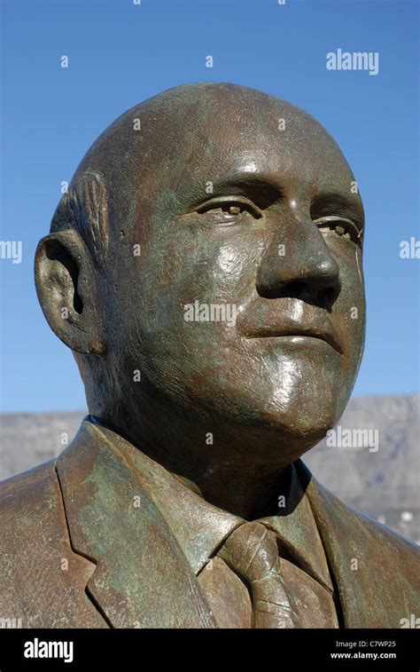 bust of F W de Klerk, Nobel Square, V & A Waterfront, Cape Town ...