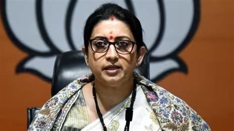 Smriti Irani Recalls Priyanka Gandhis ‘smriti Who Remark After Congress Fresh Jibe