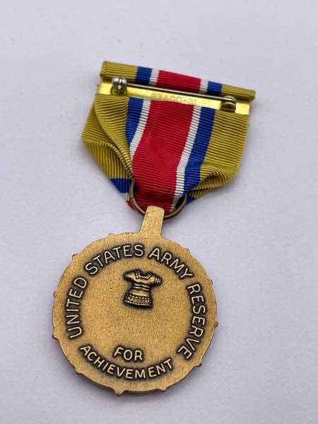 Original United States Army Reserve Good Conduct Medal Hornbeam Militaria