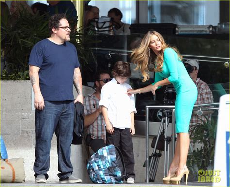 Sofia Vergara Hot Fun Long Day On Chef Set Photo