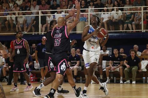 Basket Ball Troph E Coupe De France Lus Laval Peut Finir Lann E