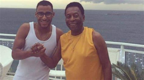 How many children does Pele have and where are they now?