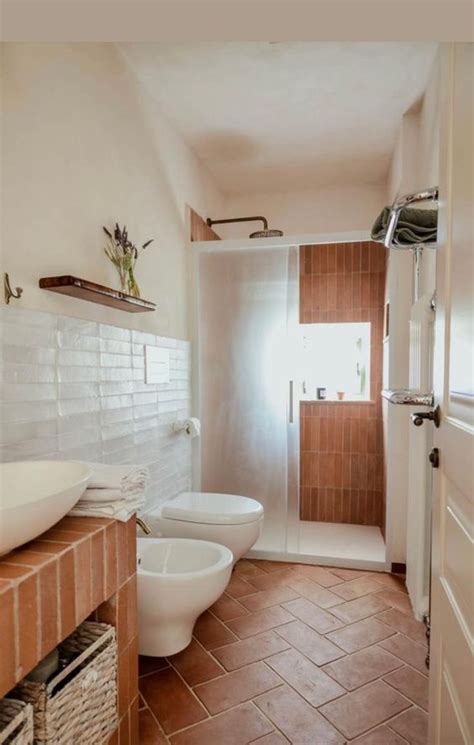 50 Terracotta Tile Bathroom Decor Ideas - DigsDigs