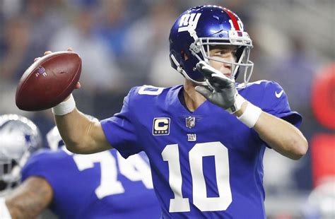 Los New York Giants De La Nfl Celebran 100 Años De Historia Junto A Sus