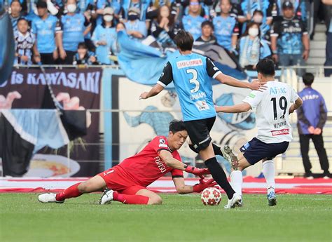 【天皇杯】川崎f鬼木監督、優勝に涙も「終始柏のペースだった。まだまだ」一問一答 天皇杯写真ニュース 日刊スポーツ