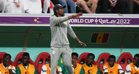 Angleterre Sénégal Aliou Cissé peste face aux lacunes décisives de