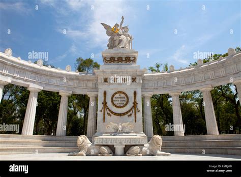 Monument to Benito Juarez / Mexico City Stock Photo - Alamy